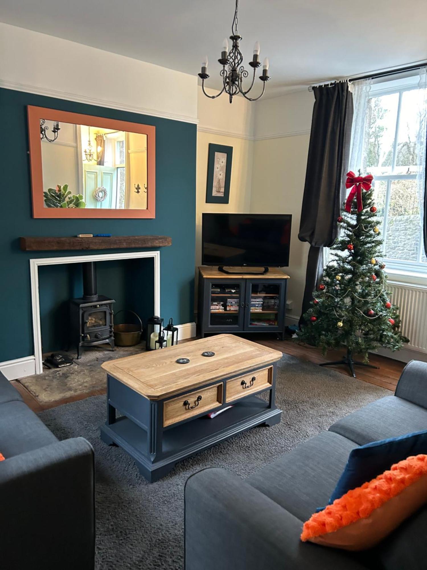 The Buxton Retreat A Luxurious 3-Storey Townhouse With Four Poster Bed And Double Jacuzzi Bath" Eksteriør bilde